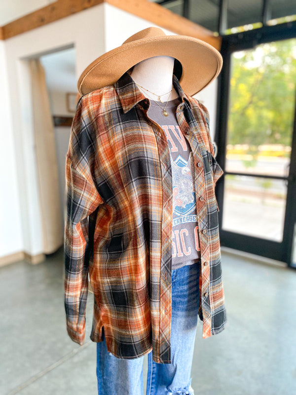 Boyfriend Flannel - Amber